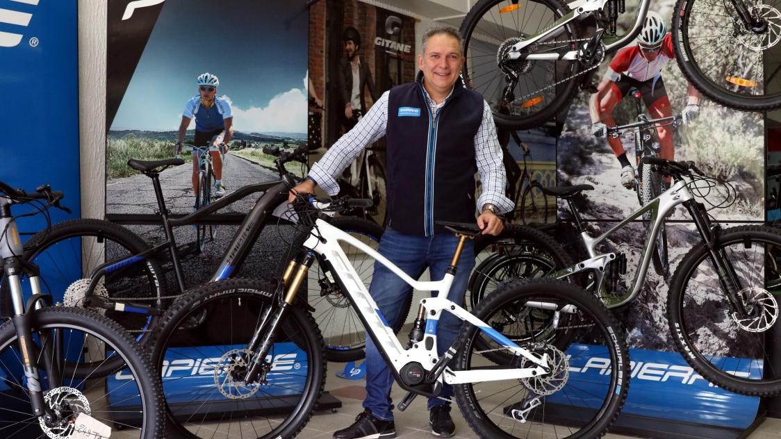 Hubert velo sales